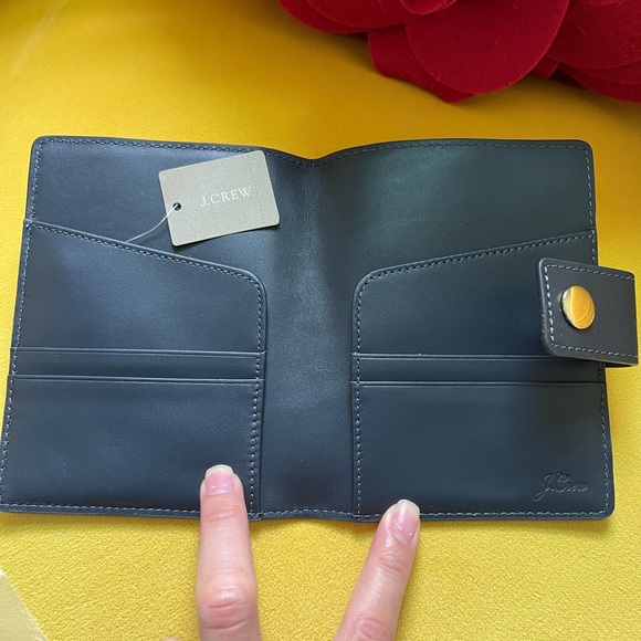 Jcrew foil star print passport holder and luggage tag - Picture 4 of 7